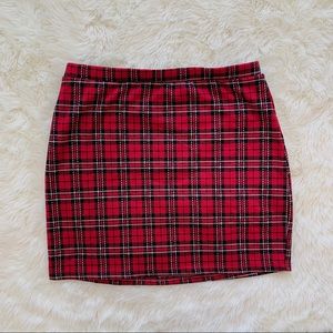 Red plaid stretchy mini skirt bodycon